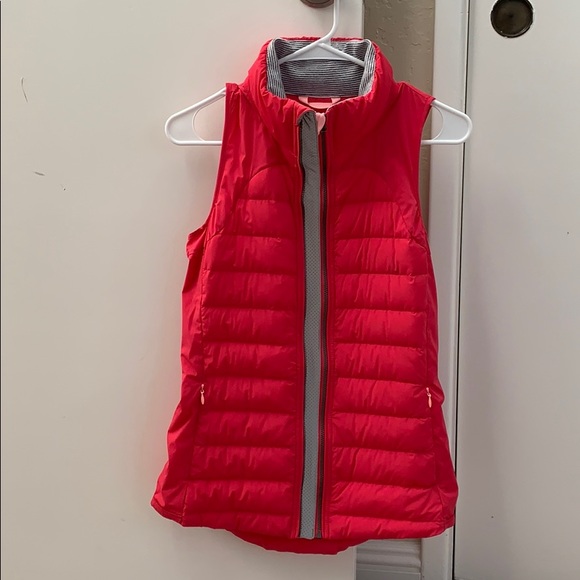 lululemon athletica Jackets & Blazers - Lululemon down vest lululemon athletica Jackets & Blazers - Lululemon down vest